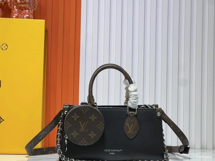 10615 Bags SportInspired LX Handle Top 0619